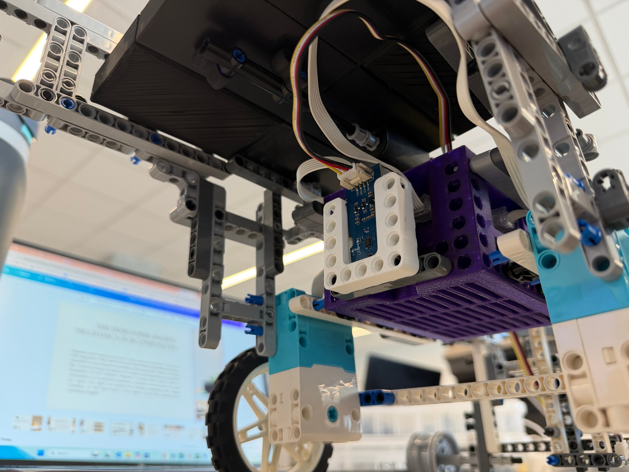 MACRO rover rack-and-pinion cargo deployment mechanism